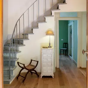 stence-apartment.it-tuscanyhotel.com/
