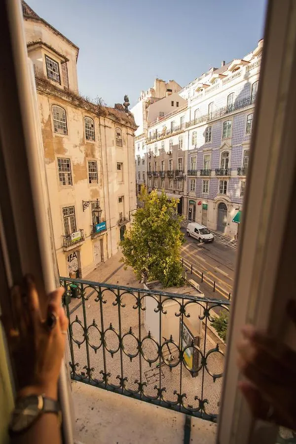 Home Lisbon Hostel